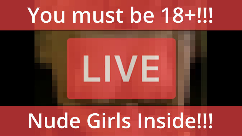 Naked CharmeleLouisee is live!